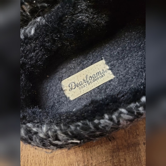 Dearfoams contrast stitch slippers - Picture 4 of 7